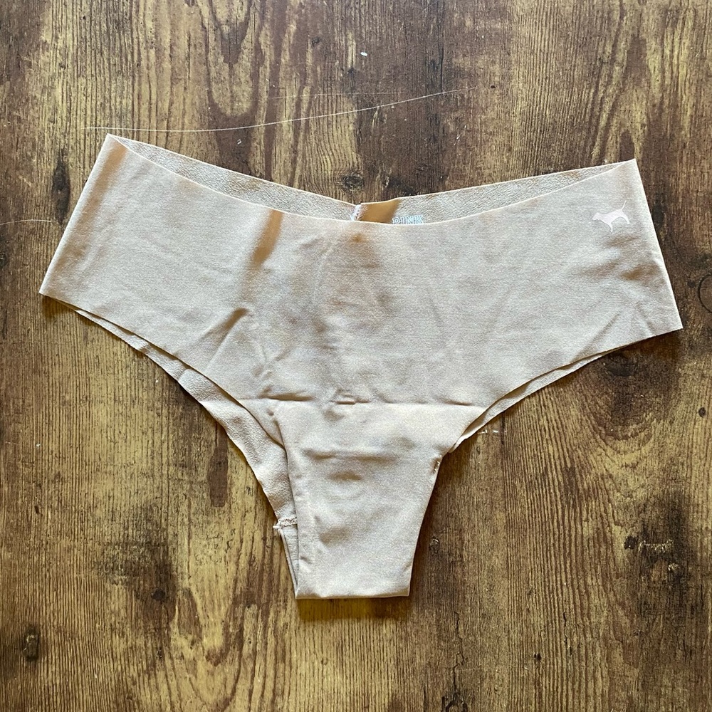 VS PINK no show panty